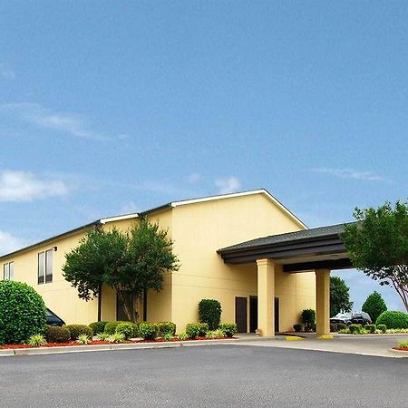 Marion Quality Inn Mullins מראה חיצוני תמונה