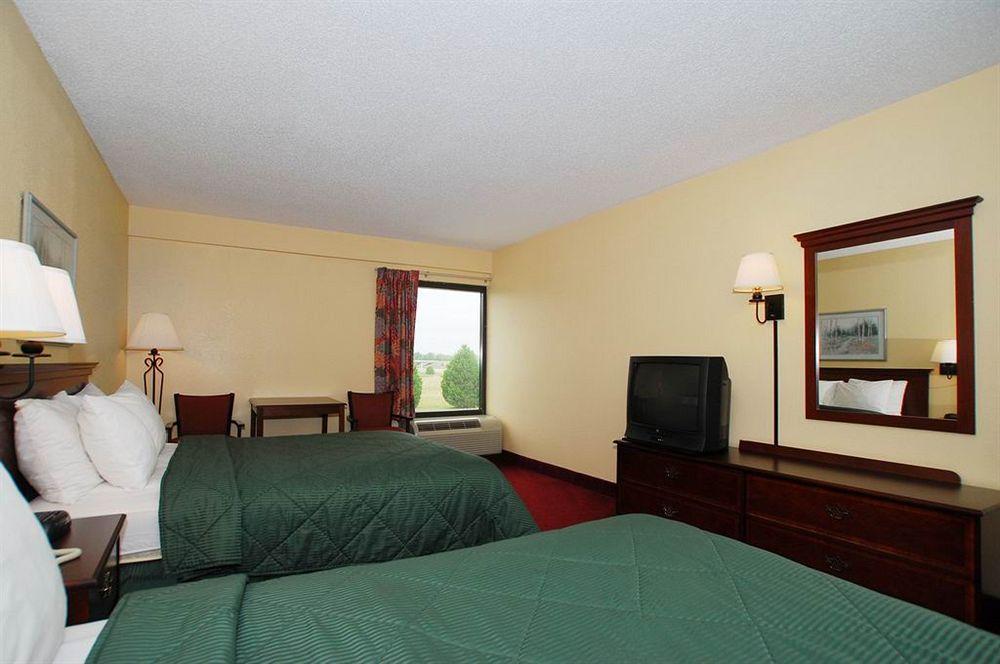 Marion Quality Inn Mullins מראה חיצוני תמונה