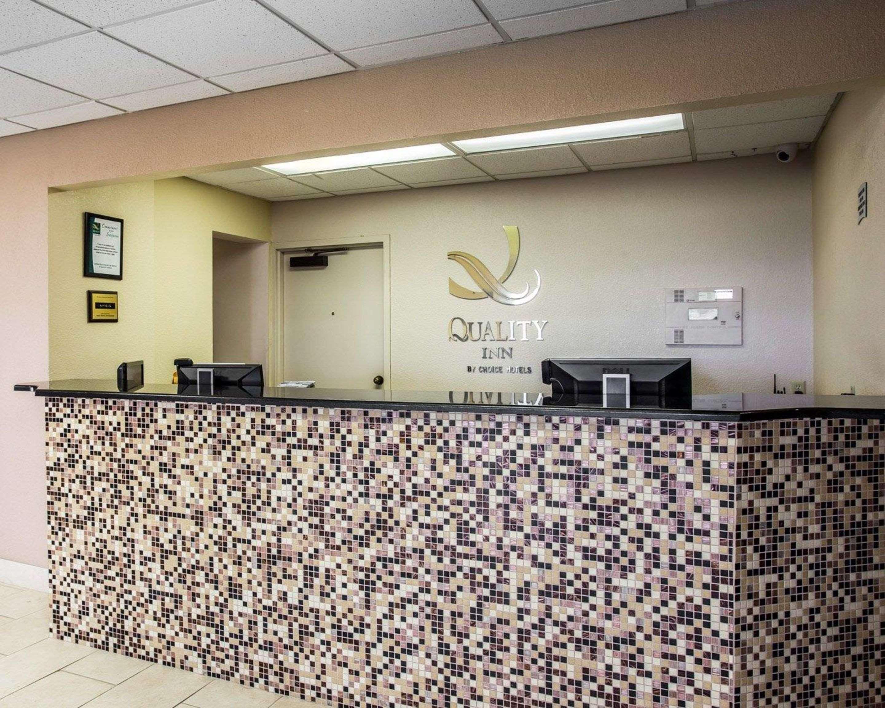 Marion Quality Inn Mullins מראה חיצוני תמונה