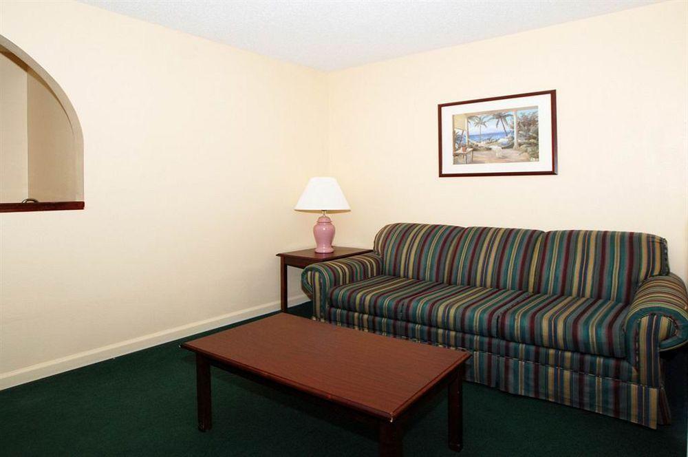 Marion Quality Inn Mullins מראה חיצוני תמונה